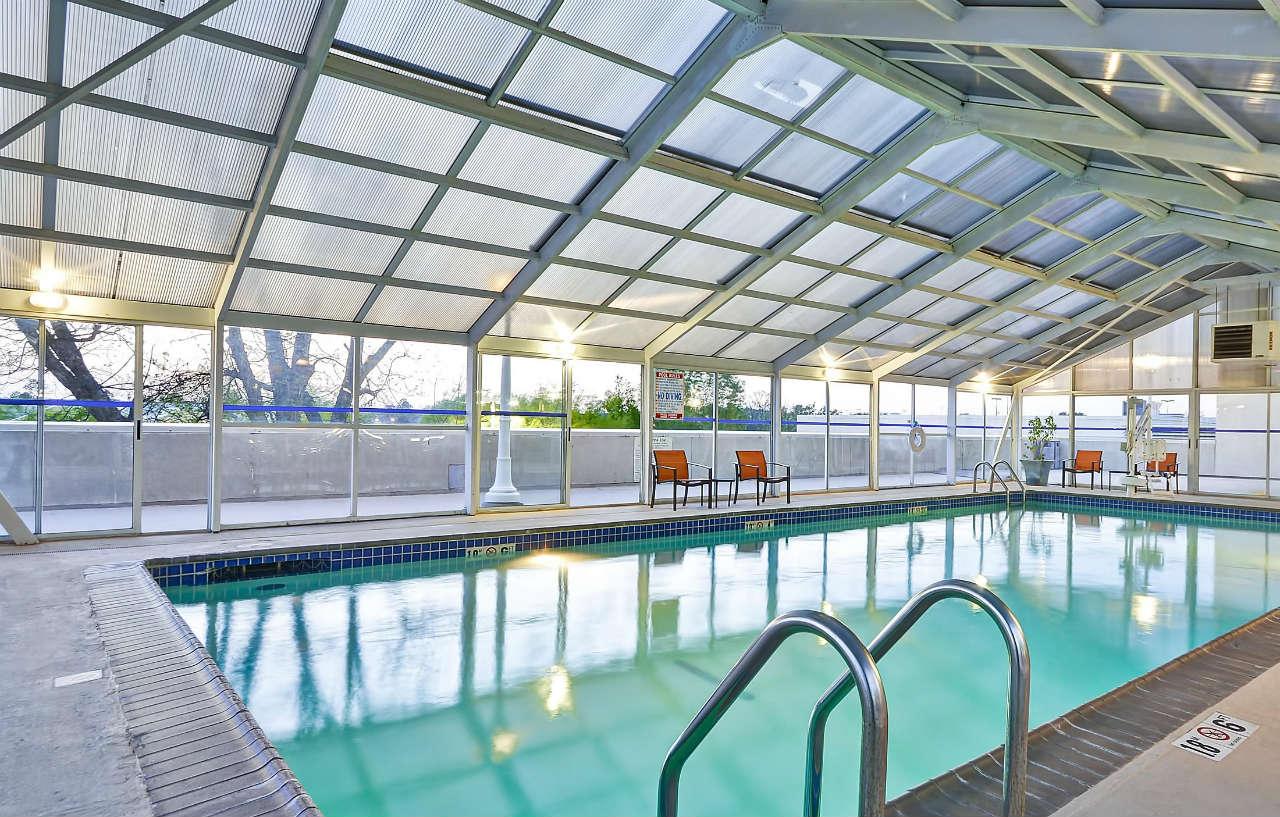 Crowne Plaza Tulsa Hotel Southern Hills Екстер'єр фото